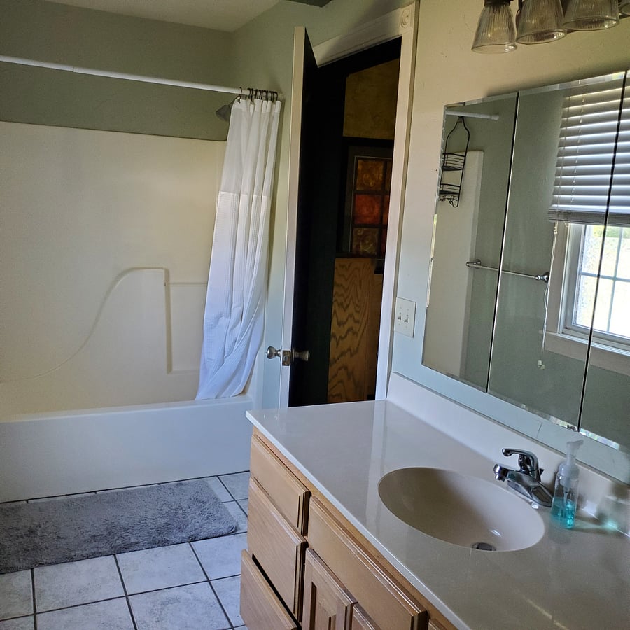 Furnished Finder property 677055_1 photo 13