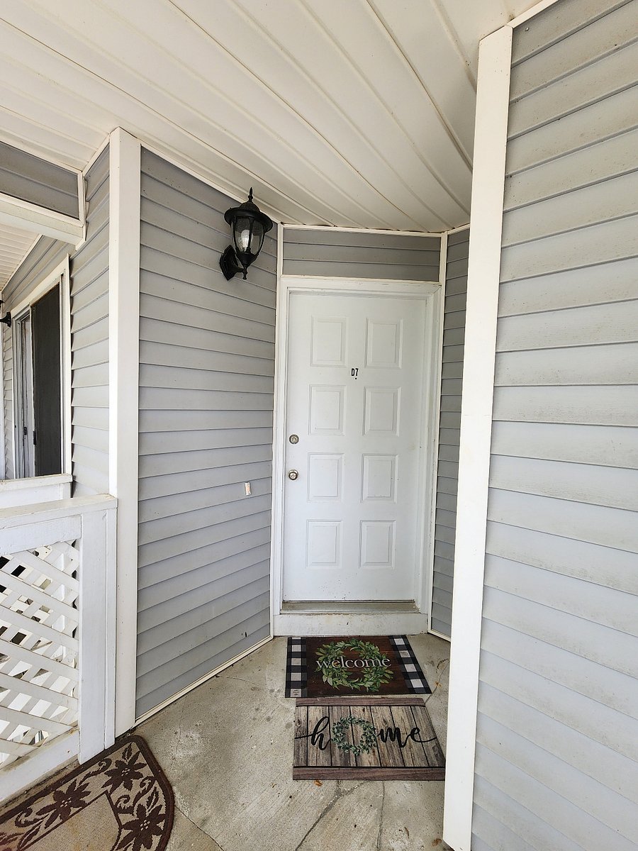 Furnished Finder property 677103_1 photo 2