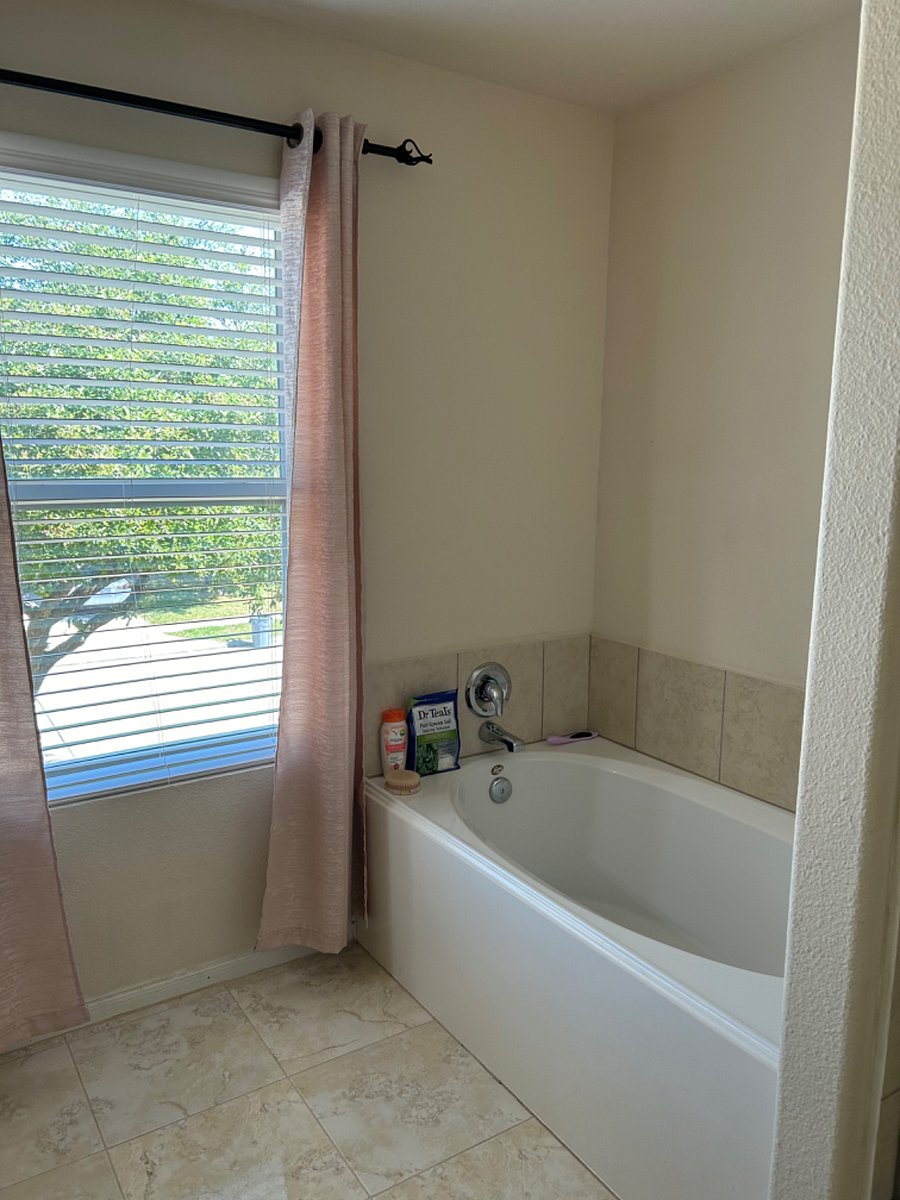 Furnished Finder property 677125_1 photo 13