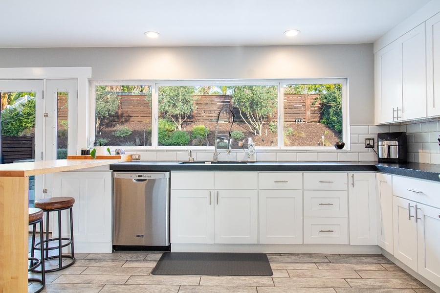 Kitchen with pool view
