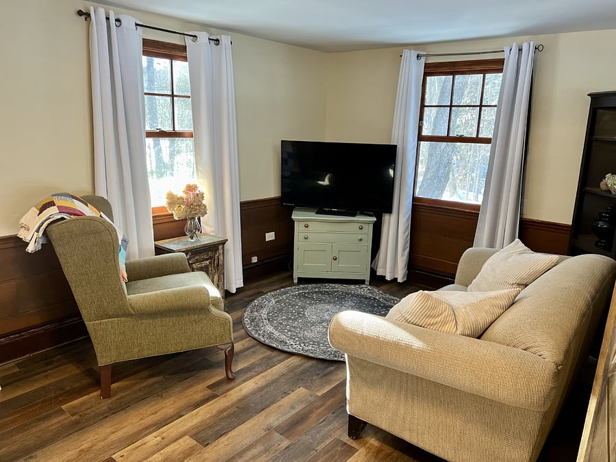 Furnished Finder property 677185_1 photo 2
