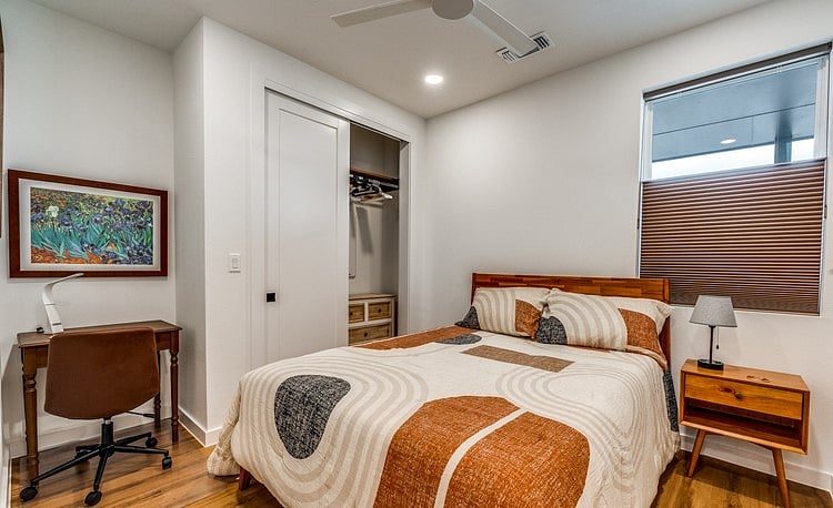 Furnished Finder property 677208_1 photo 2