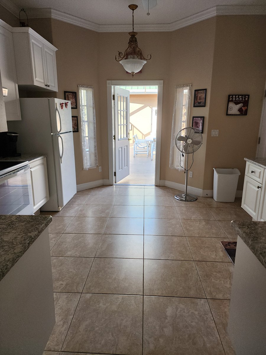 Furnished Finder property 677240_1 photo 7