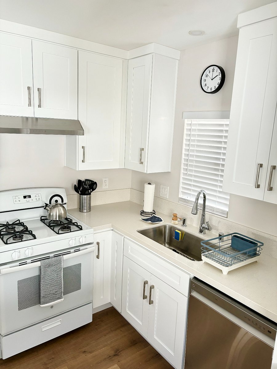 Furnished Finder property 677273_1 photo 22