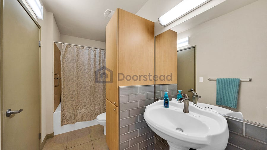 Furnished Finder property 677284_1 photo 25