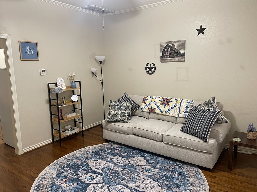 Furnished Finder property 677295_1 photo 4