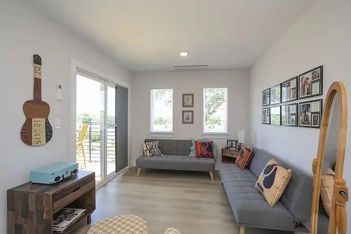 Furnished Finder property 677311_1 photo 8