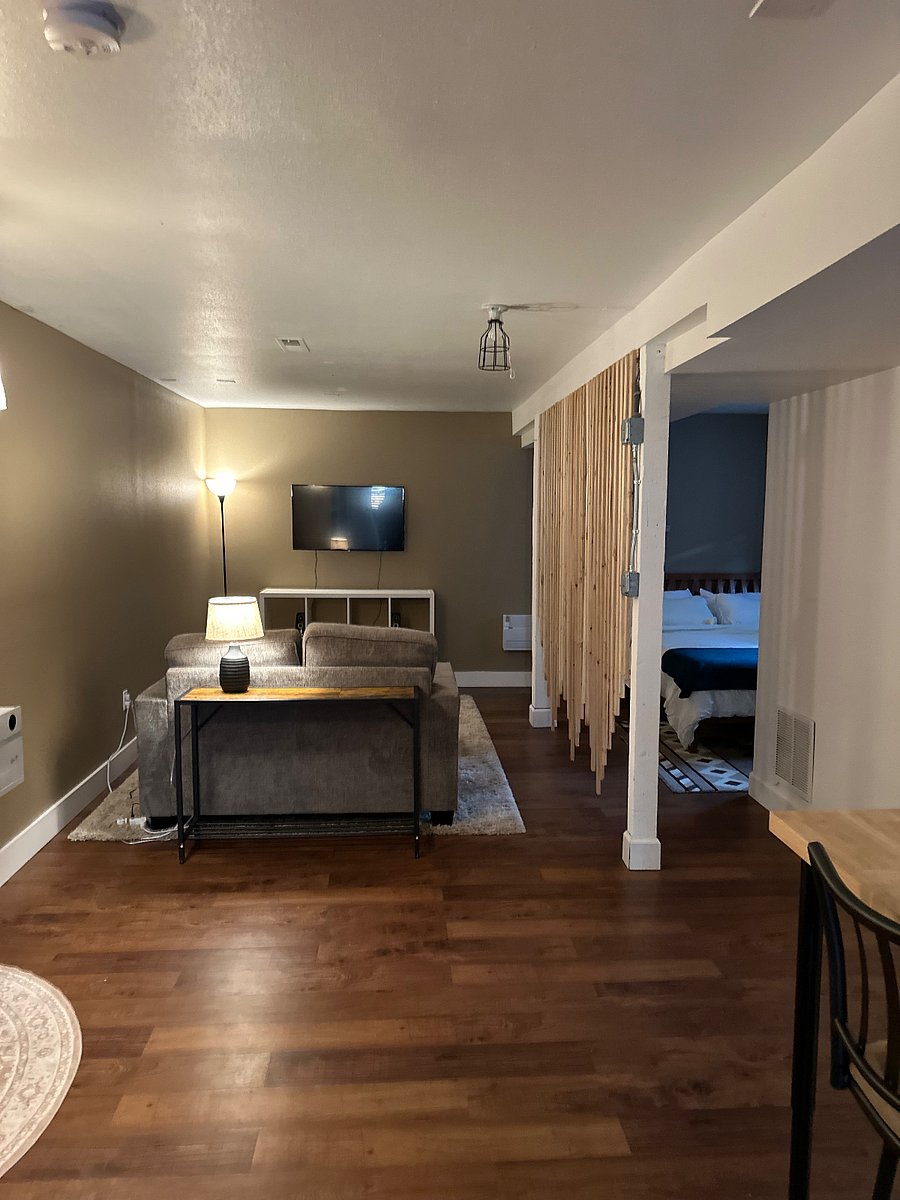 Furnished Finder property 677315_1 photo 11