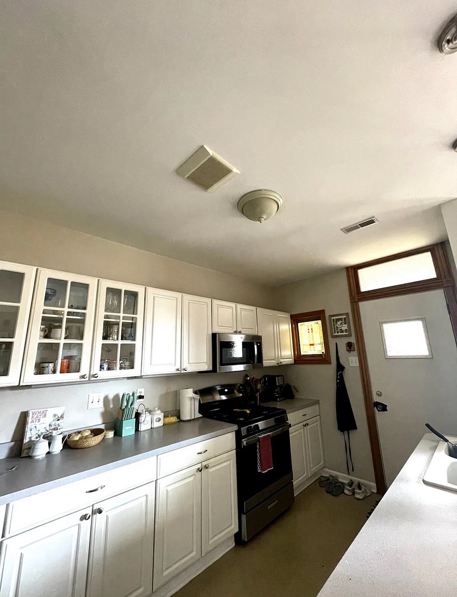 Spacious kitchen