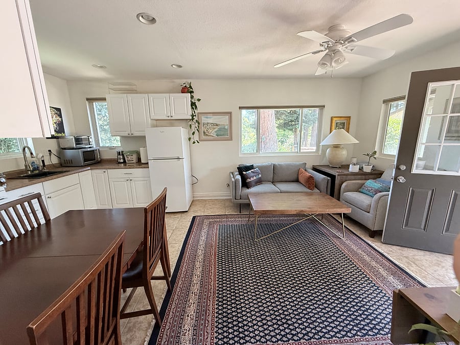 Furnished Finder property 677393_1 photo 4