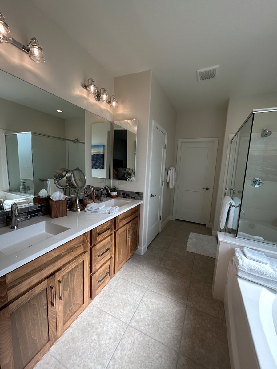 Furnished Finder property 677395_1 photo 4