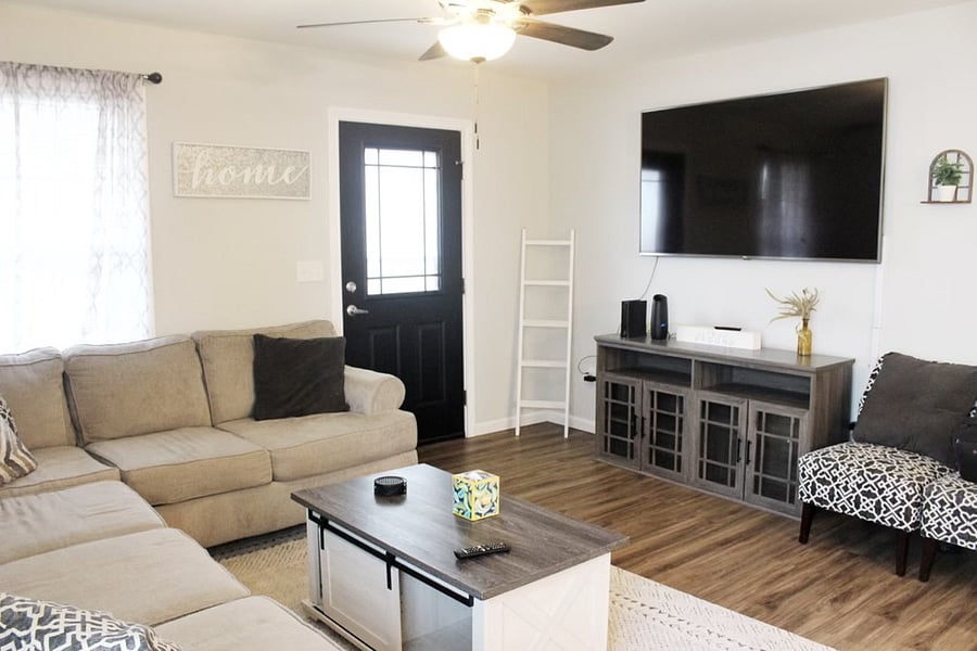 Furnished Finder property 677399_1 photo 22