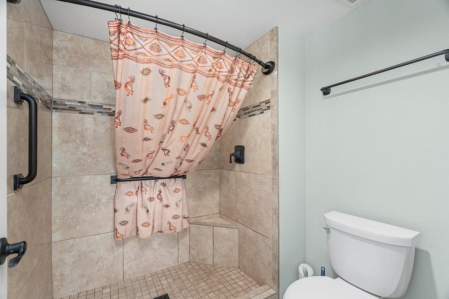 Furnished Finder property 677403_1 photo 37