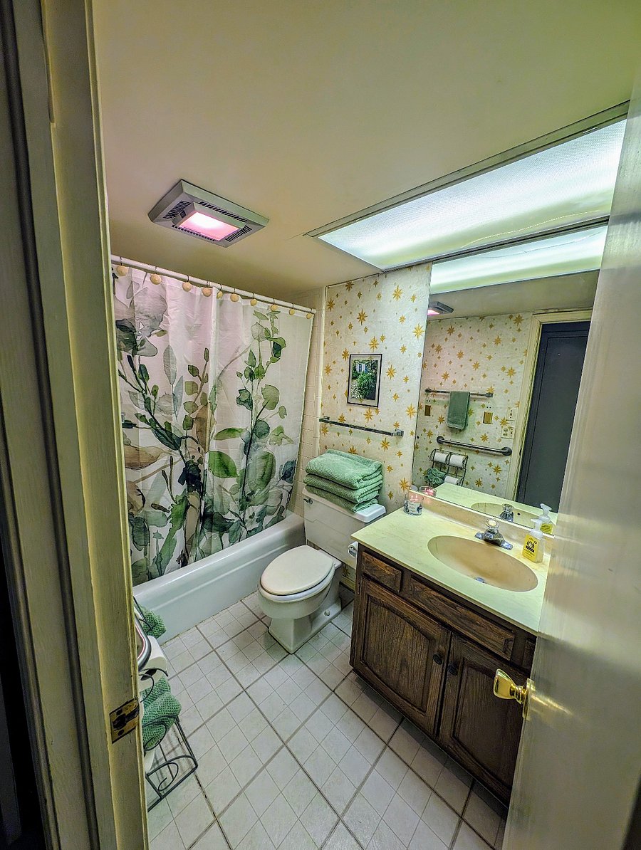 Furnished Finder property 677404_1 photo 8
