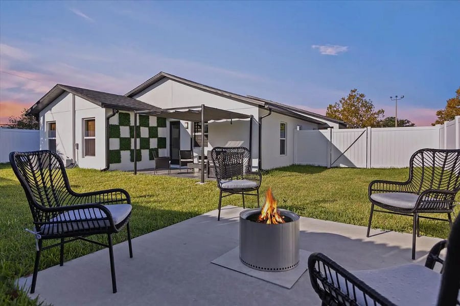 Furnished Finder property 677405_1 photo 8