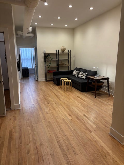 Furnished Finder property 677429_1 photo 20
