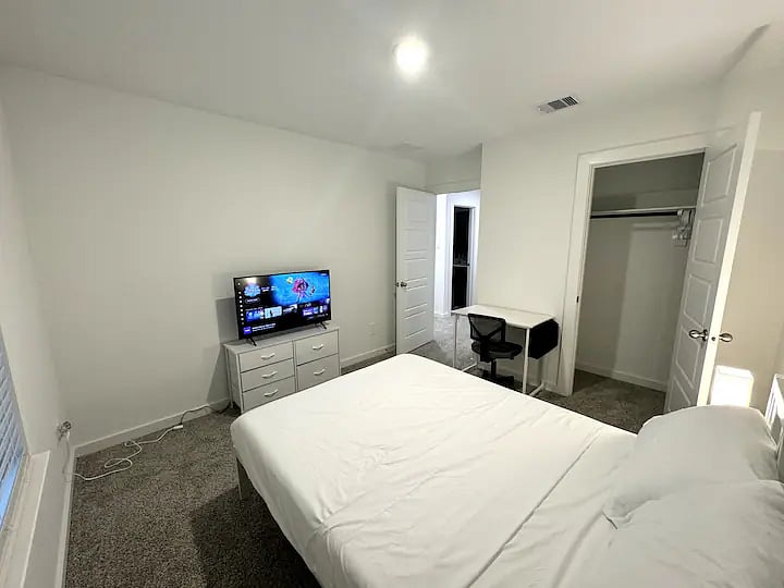 Furnished Finder property 677461_1 photo 5