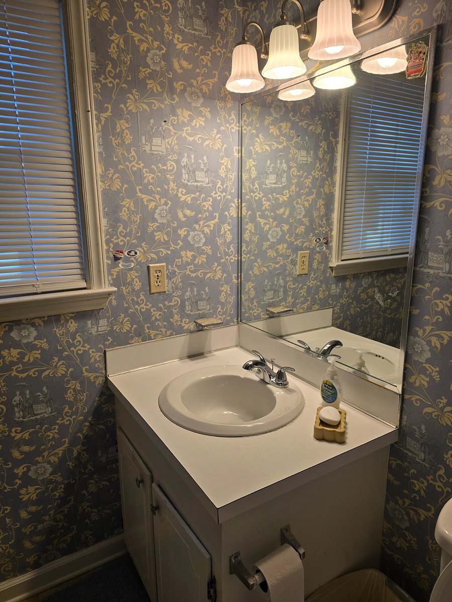 Furnished Finder property 677504_2 photo 40