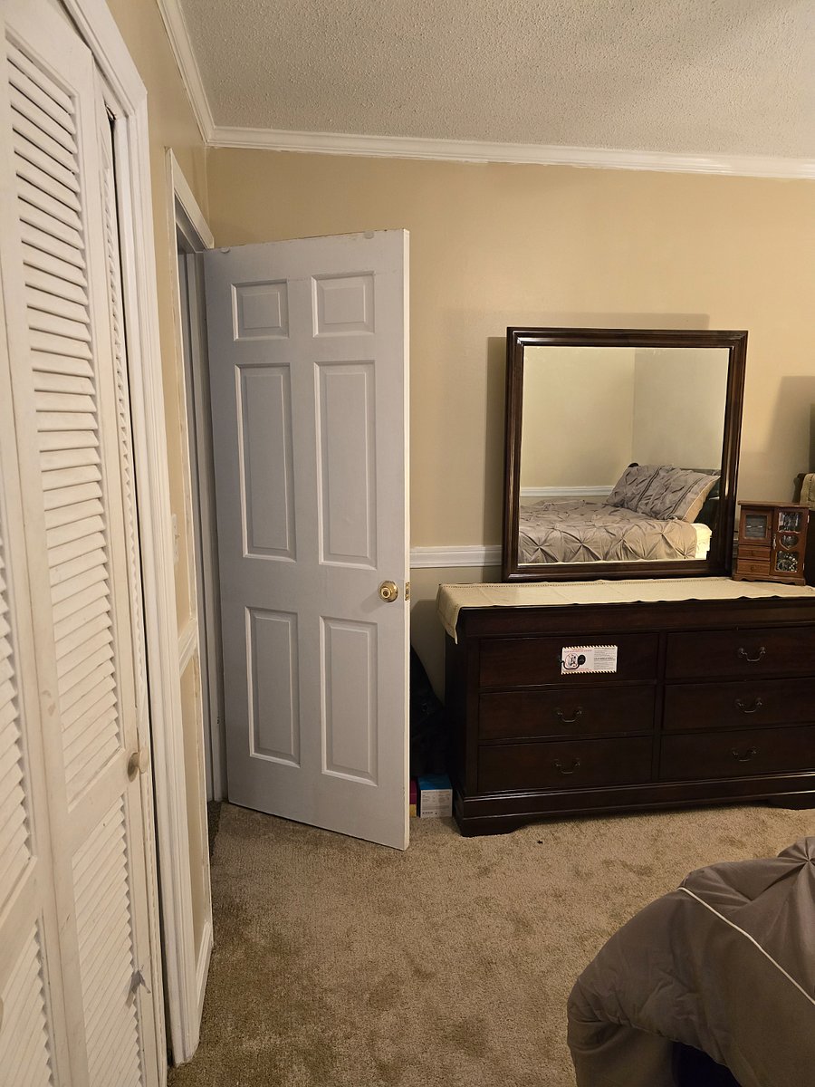Furnished Finder property 677504_2 photo 38