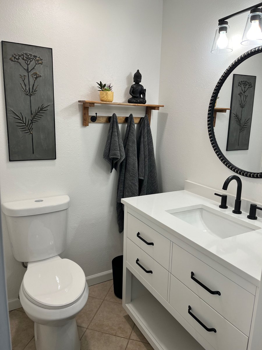 Primary bath with shower and tub