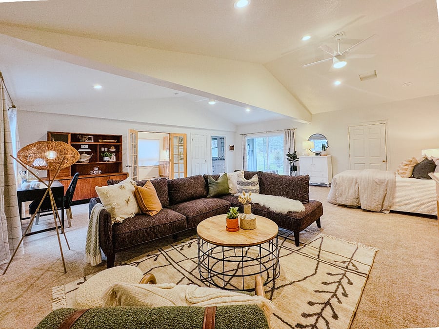 Furnished Finder property 677572_1 photo 1