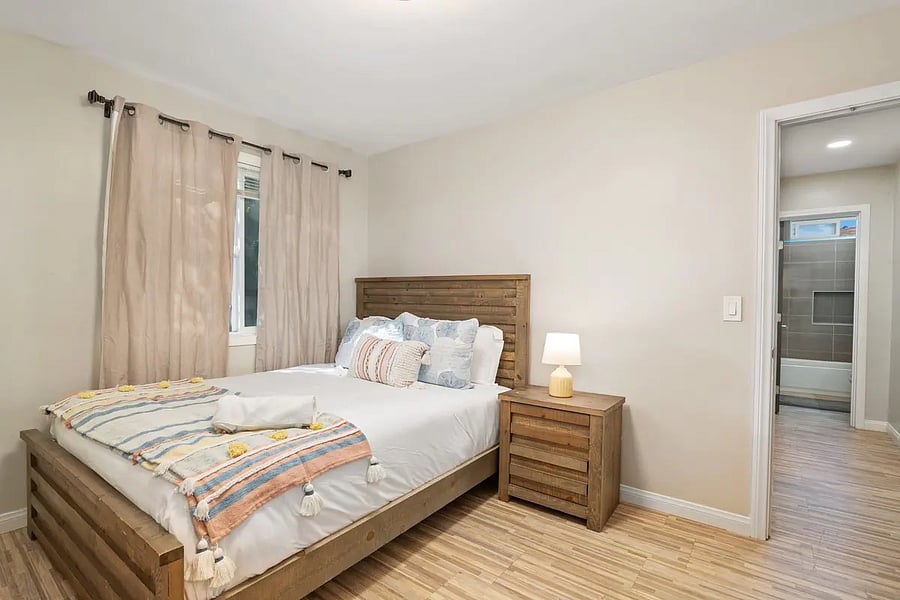 Furnished Finder property 677658_1 photo 9