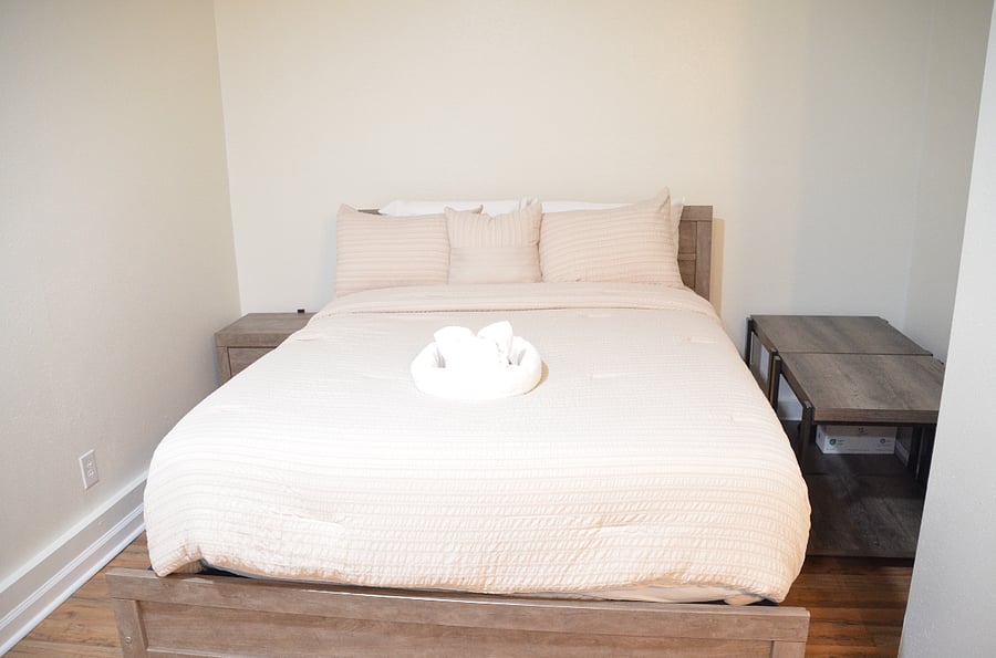 Furnished Finder property 677695_1 photo 2