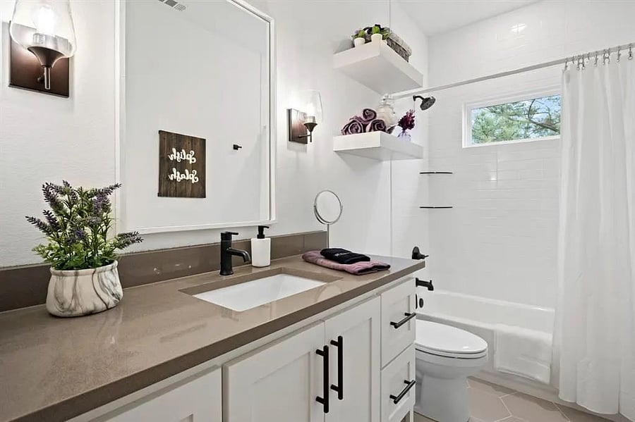 Furnished Finder property 677700_1 photo 18