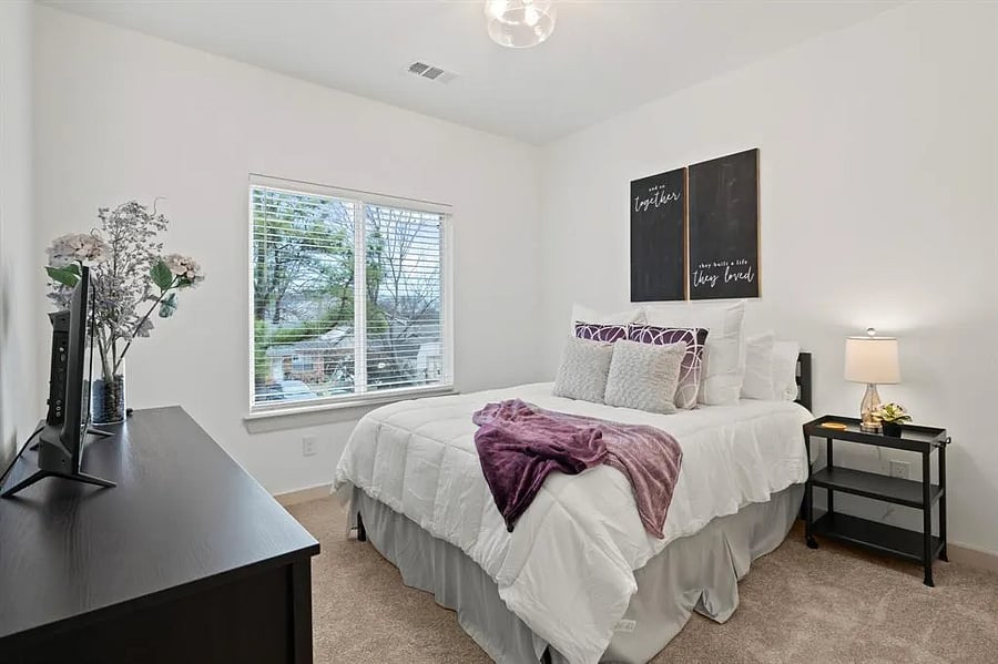 Furnished Finder property 677700_1 photo 17