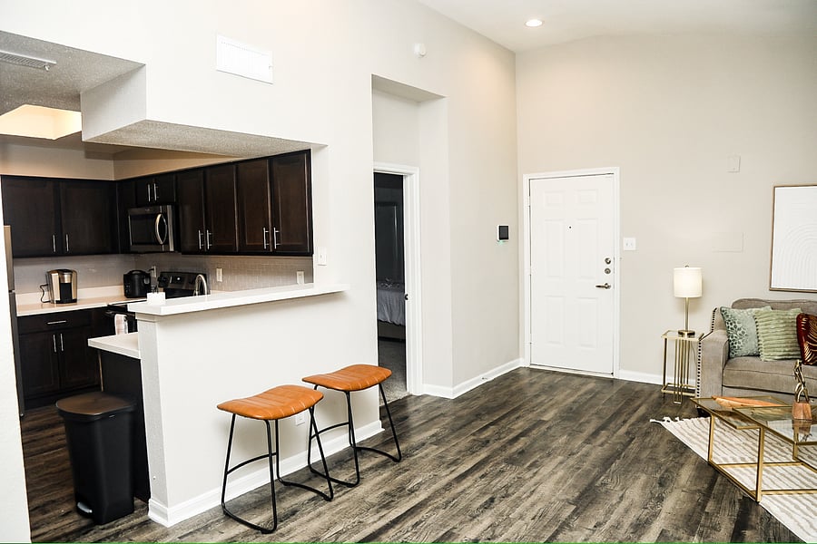 Furnished Finder property 677710_1 photo 3