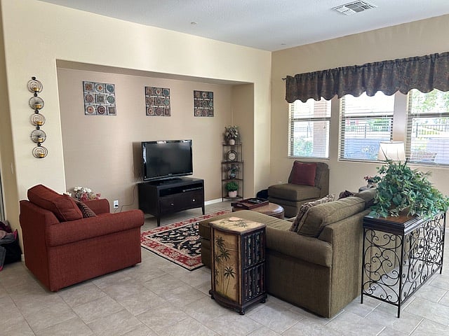 Furnished Finder property 677807_1 photo 8