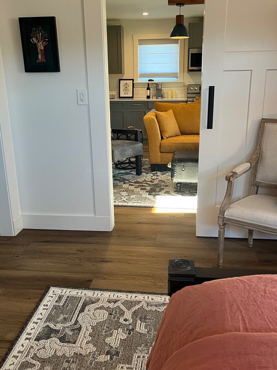 Furnished Finder property 677880_1 photo 26