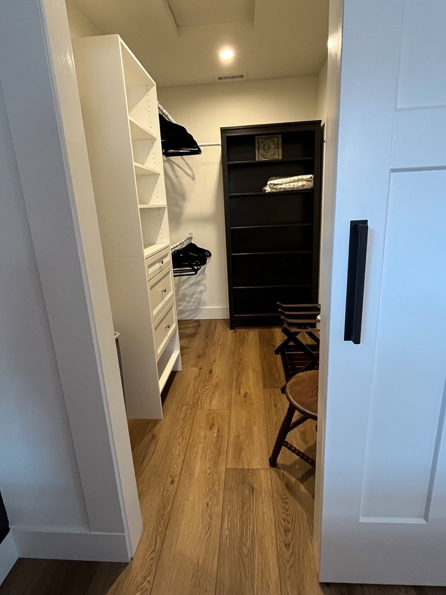Furnished Finder property 677880_1 photo 24