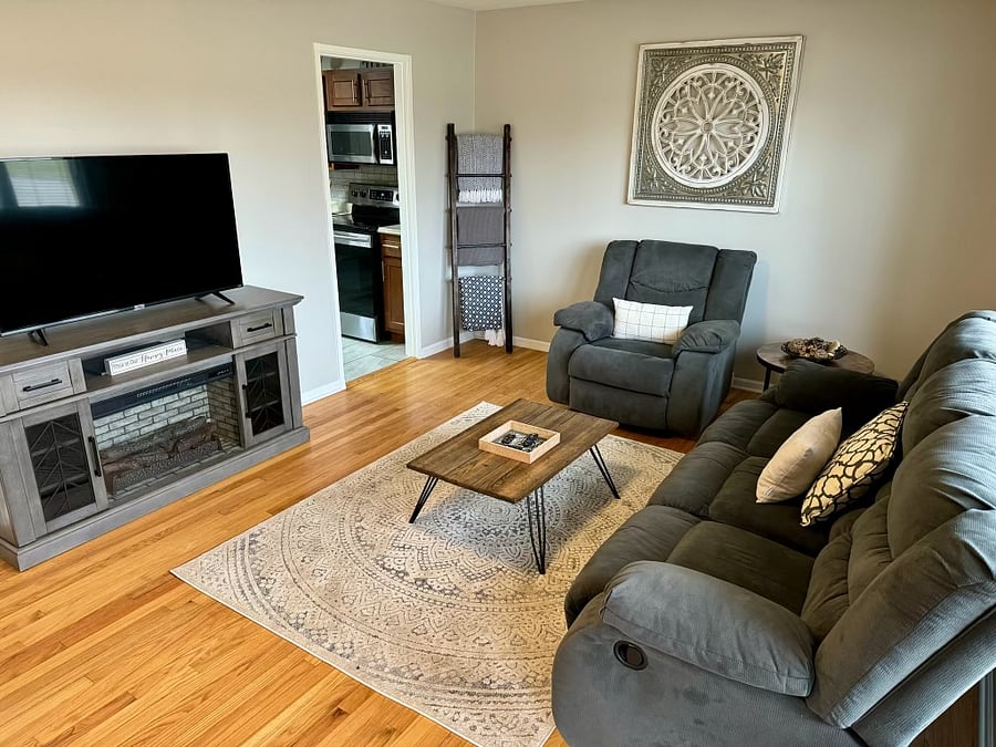 Furnished Finder property 677883_1 photo 3