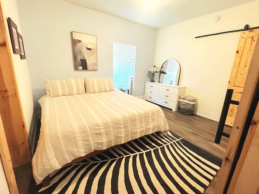 Furnished Finder property 677904_2 photo 17