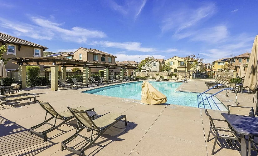 Brindle Point Pool