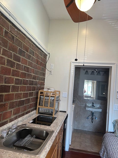 Furnished Finder property 678076_1 photo 4