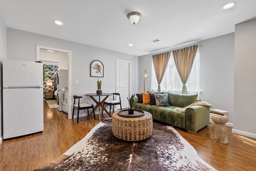 Furnished Finder property 678095_1 photo 3