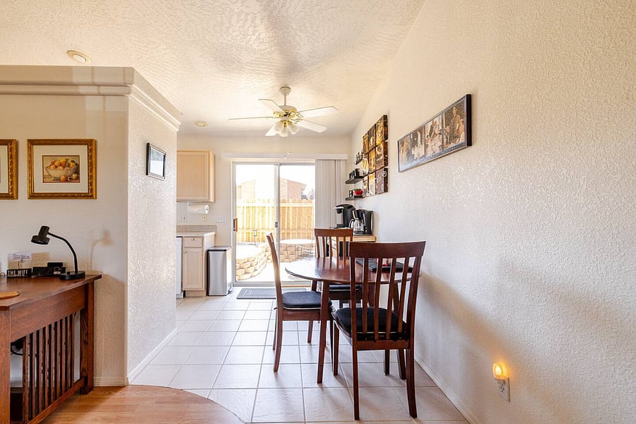 Furnished Finder property 678120_1 photo 15