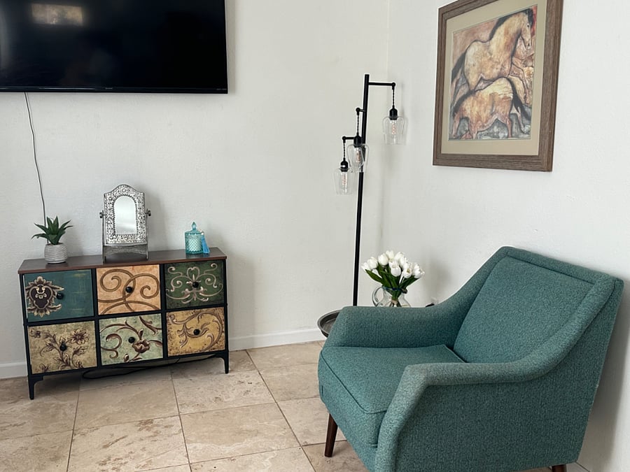 Furnished Finder property 678249_1 photo 3