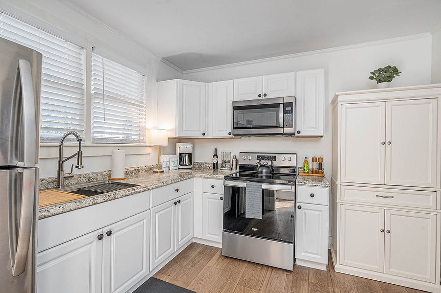 Furnished Finder property 678254_2 photo 5