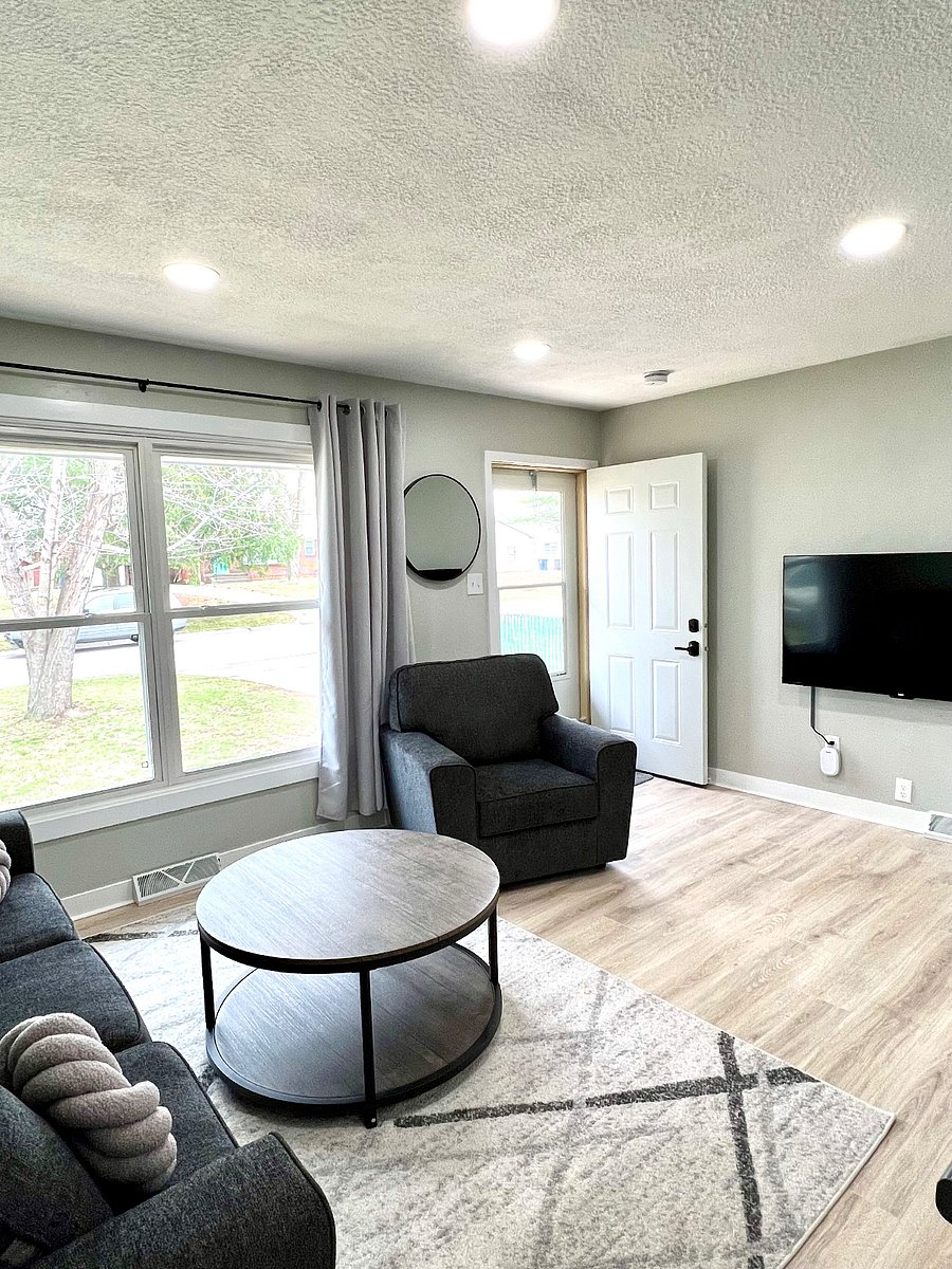Furnished Finder property 678289_1 photo 3