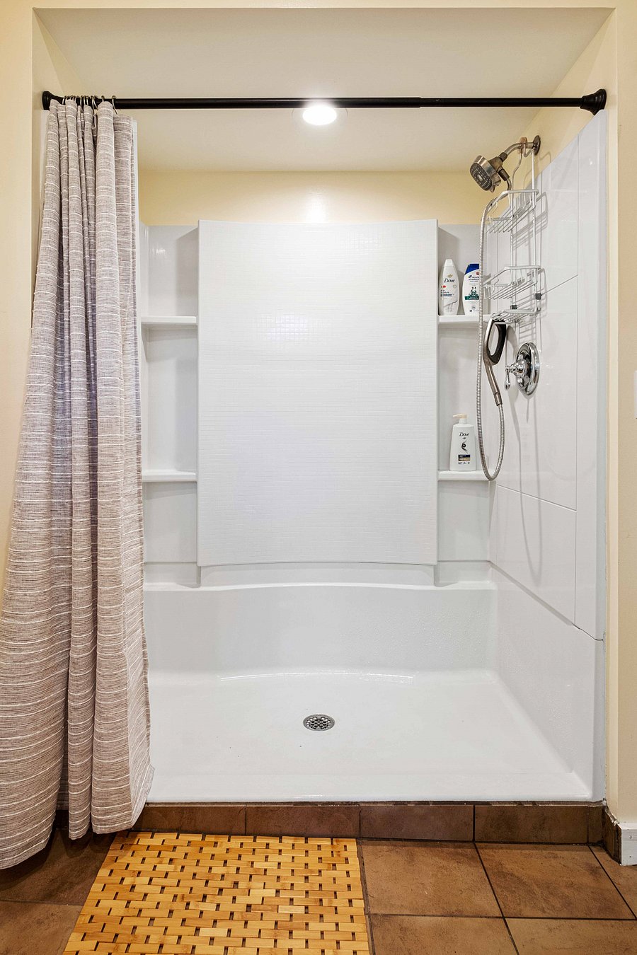 Furnished Finder property 678320_1 photo 10