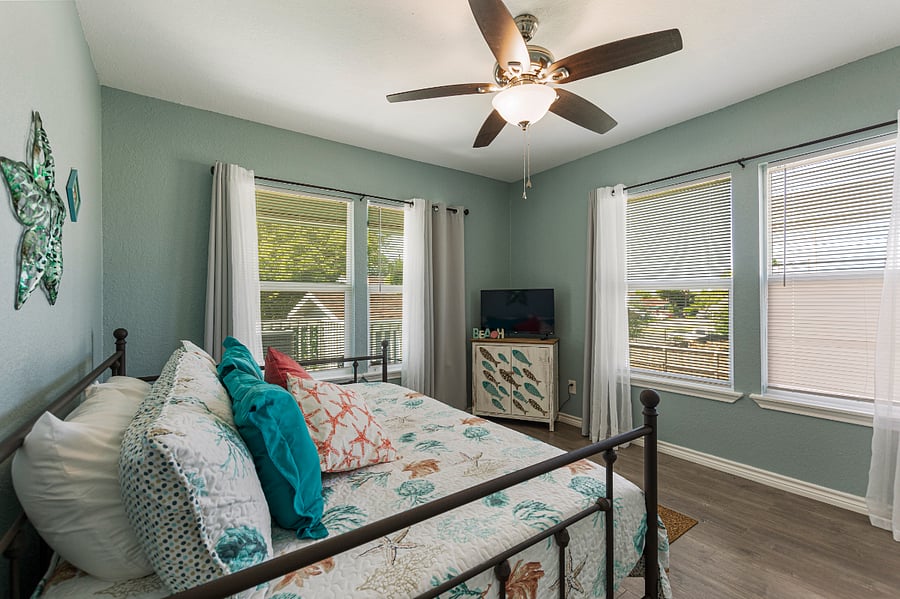 Furnished Finder property 678400_2 photo 12