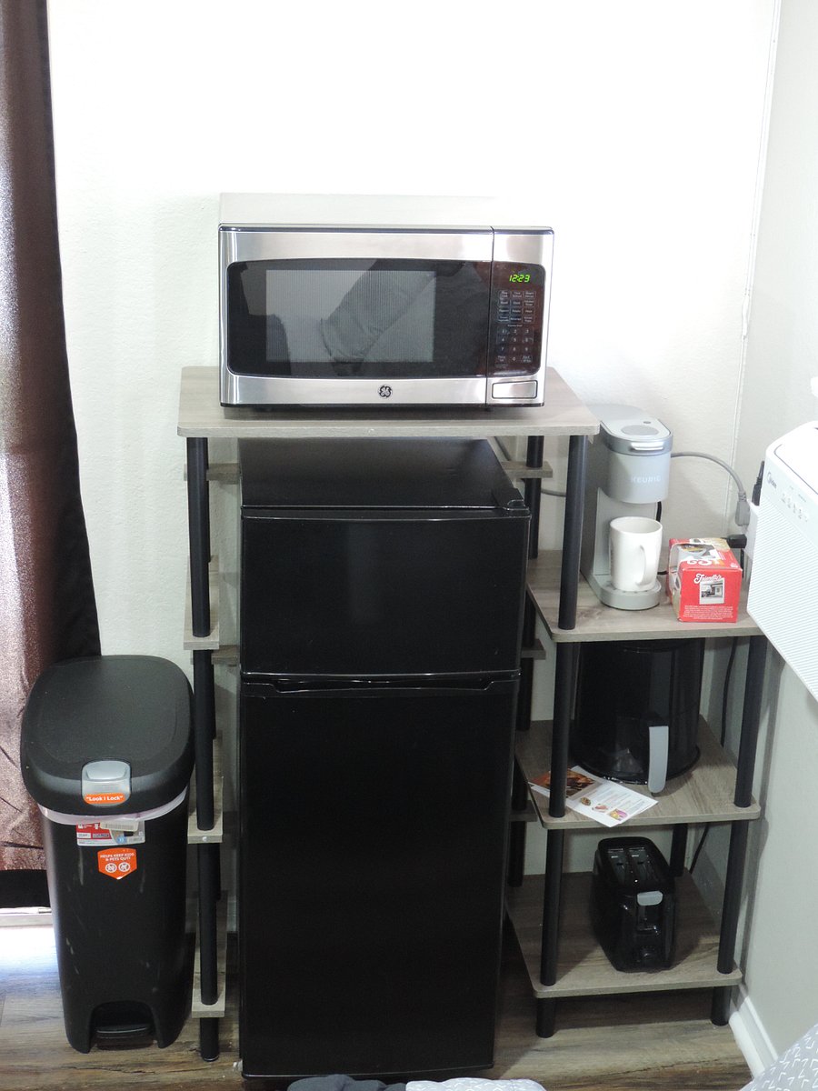 Fridge and Microwave