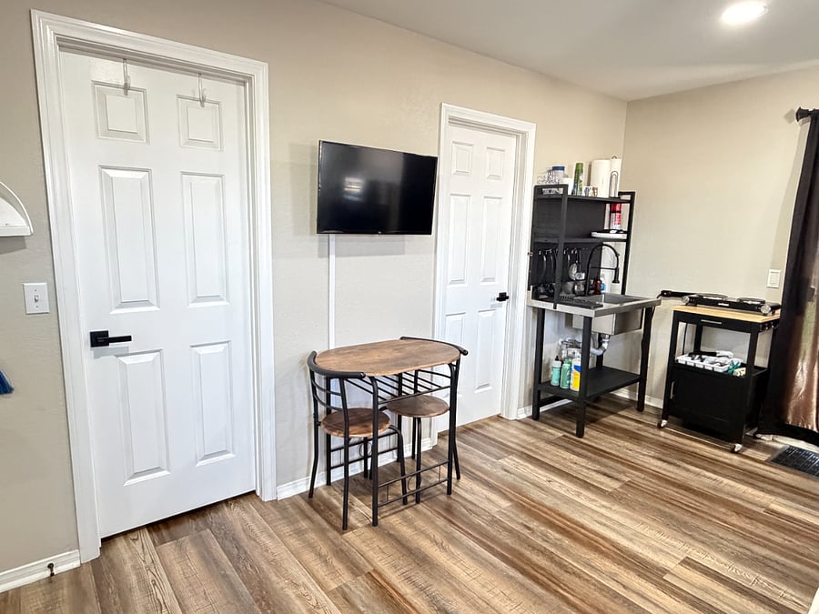 Furnished Finder property 678402_1 photo 3
