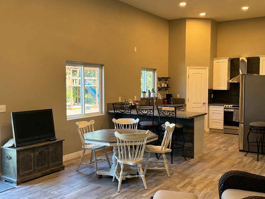 Furnished Finder property 678418_1 photo 9