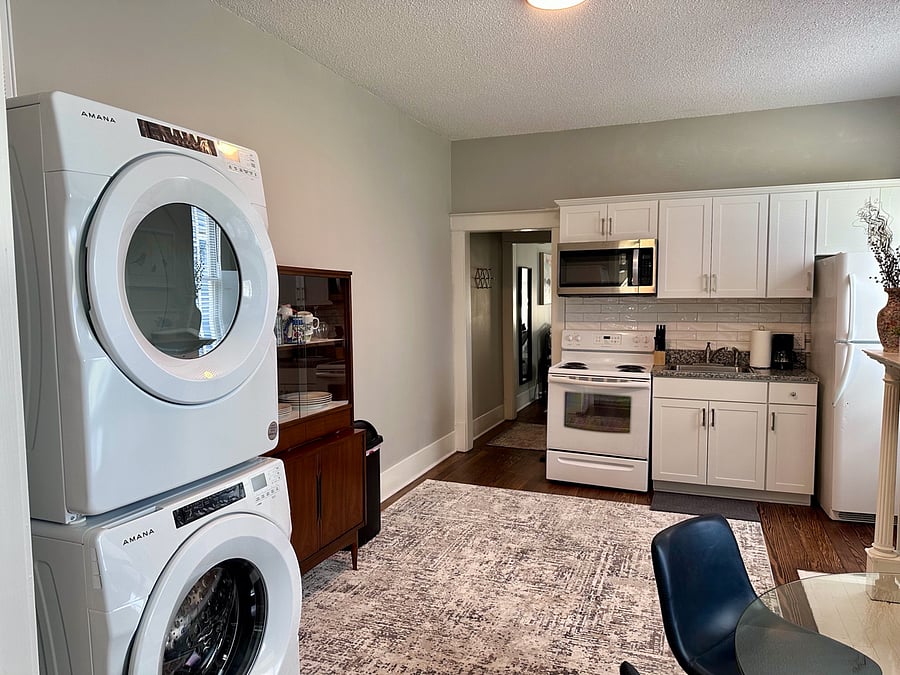 Furnished Finder property 678505_1 photo 3