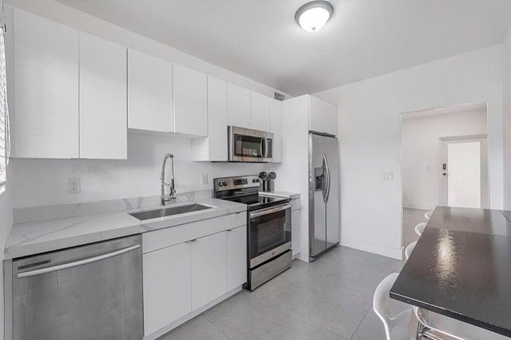 Furnished Finder property 678530_1 photo 13