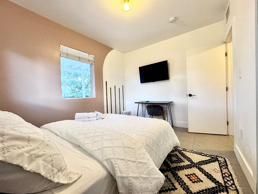 Furnished Finder property 678530_1 photo 18